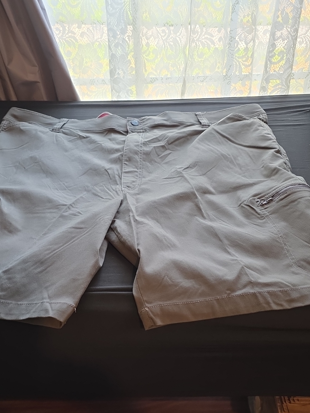 Wrangler Wrangler ATG Outdoor Cargo Shorts Men's Gray Like New